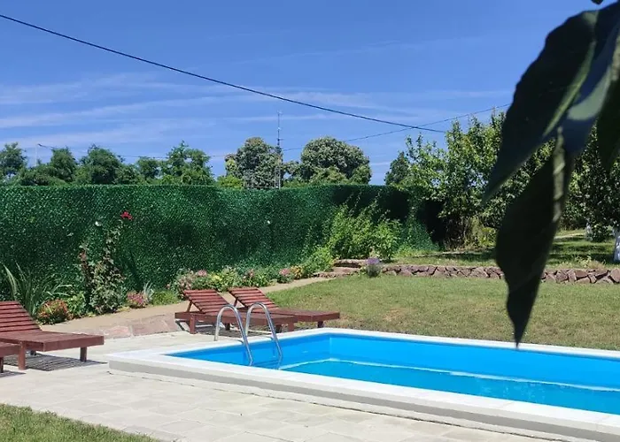 Boom House Fruska Gora *